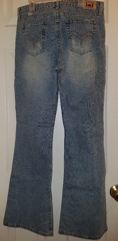l.e.i jeans